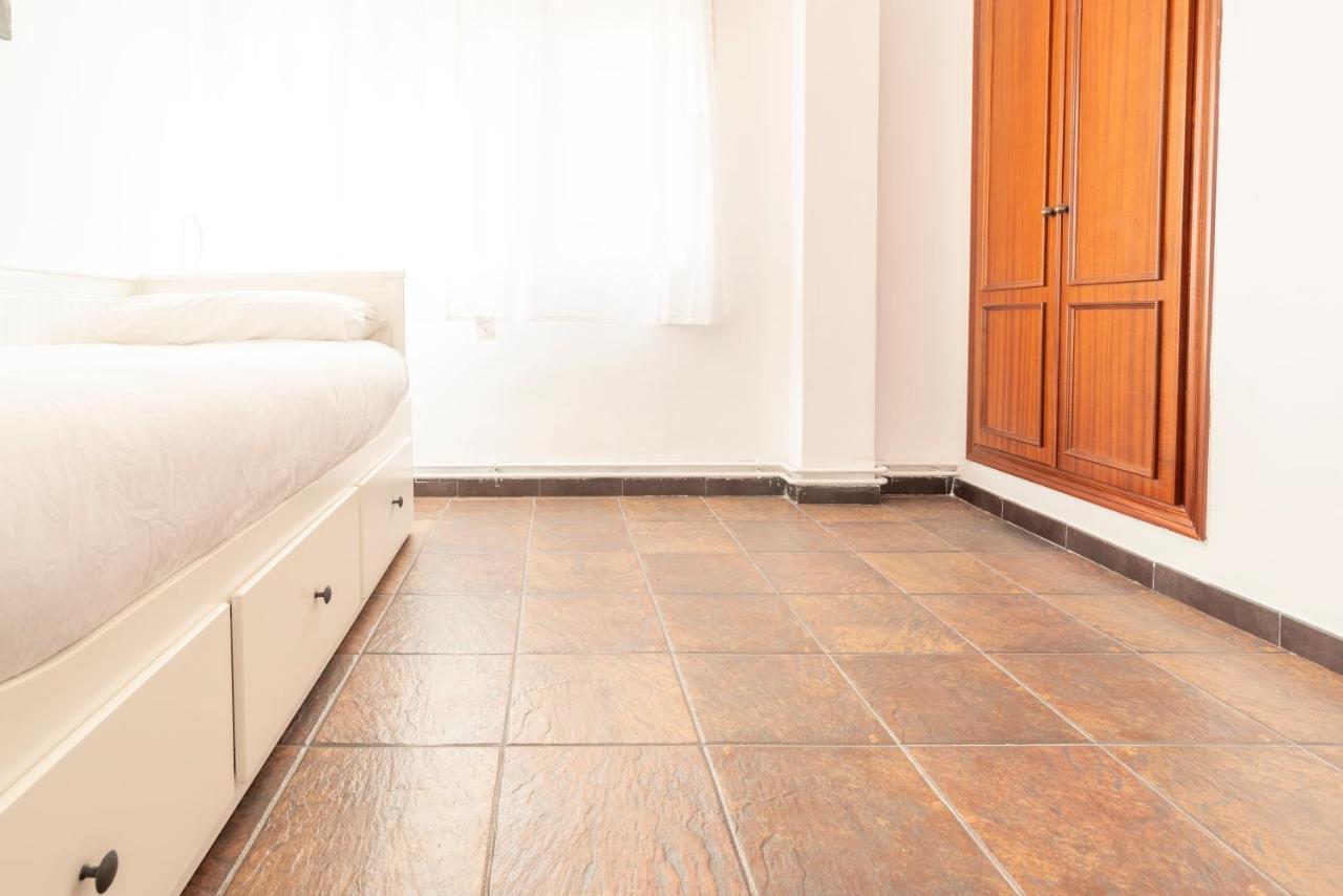 Apartamento Hurle Хихон Екстериор снимка