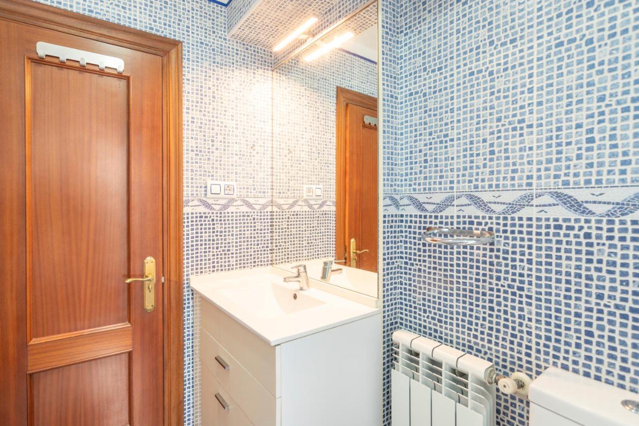 Apartamento Hurle Хихон Екстериор снимка
